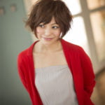 女性のアップ写真