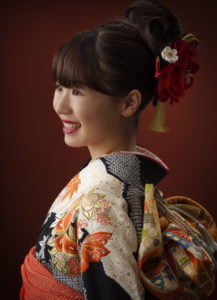振袖を着た二十歳のプロフィール
