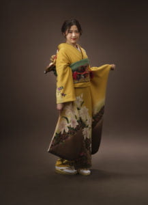 成人記念立ちポーズ