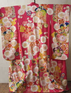 成人式ピンク色の振袖