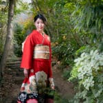 外で成人式記念撮影