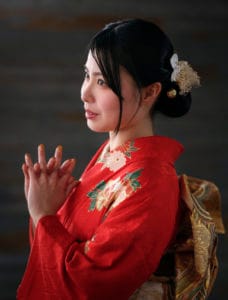 赤い振袖で成人式前撮り撮影